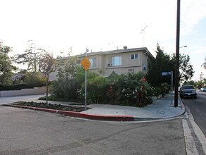 1420 Seward St in Los Angeles, CA - Building Photo - Building Photo