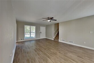 87 Wren Walk in Hiram, GA - Building Photo - Building Photo