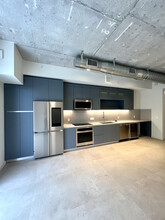 73 NW 30th St, Unit S1 in Miami, FL - Building Photo - Building Photo