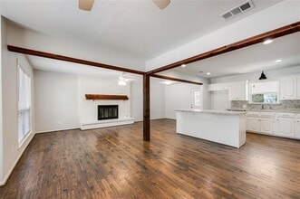 535 Lee St in Cedar Hill, TX - Building Photo - Building Photo