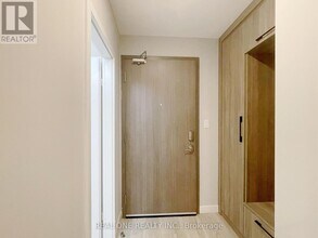 20 George St in Hamilton, ON - Building Photo - Building Photo