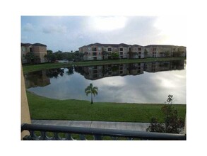 4600 SW 160th Ave, Unit 611 in Miramar, FL - Building Photo - Building Photo