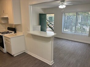 11026 Imperial Hwy. in Norwalk, CA - Building Photo - Building Photo