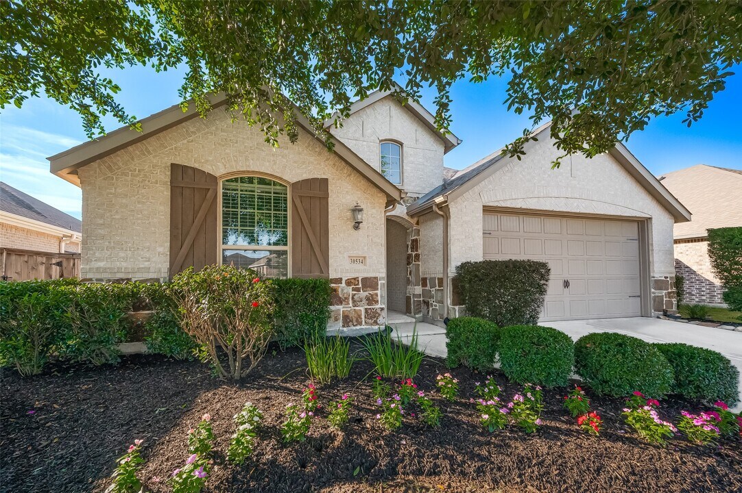 30534 Night Heron Ln in Fulshear, TX - Building Photo