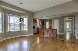 7925 N Ln Ave in Kansas City, MO - Building Photo - Building Photo