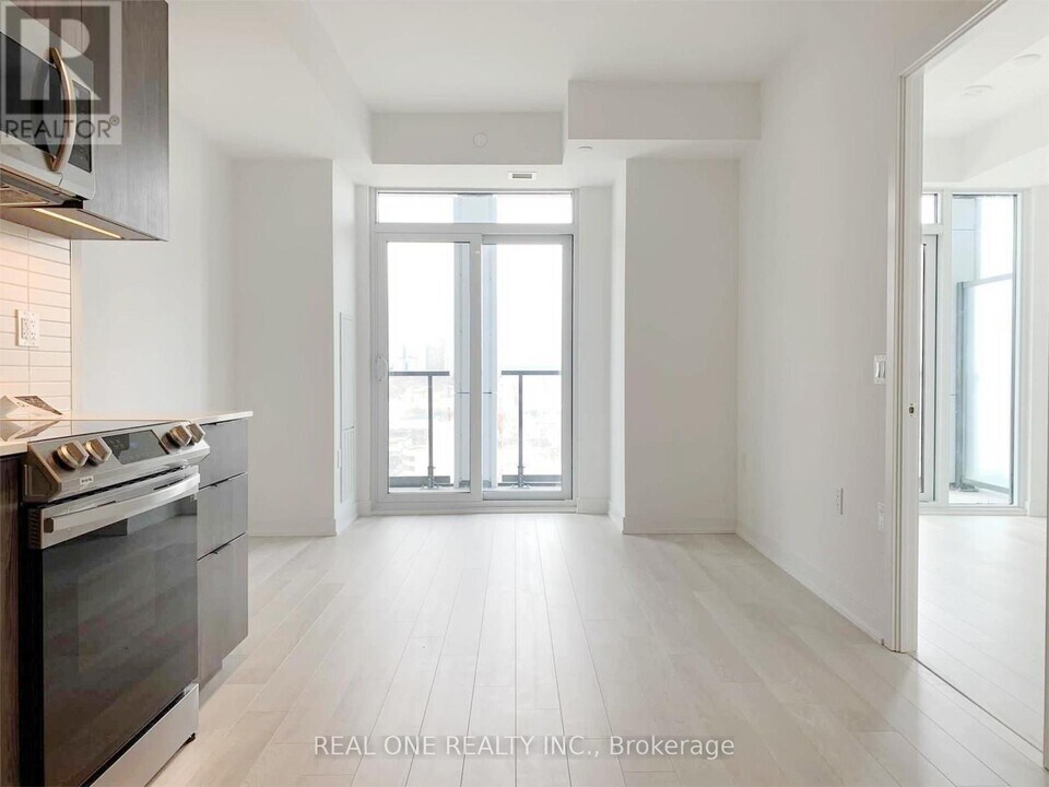 50 Power St in Toronto, ON - Building Photo