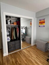 345 E 54th St in New York, NY - Foto de edificio - Building Photo