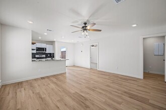 517 E 23rd St in Lubbock, TX - Building Photo - Building Photo