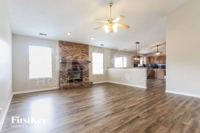 460 Lullaby Blvd in Greenfield, IN - Building Photo - Building Photo