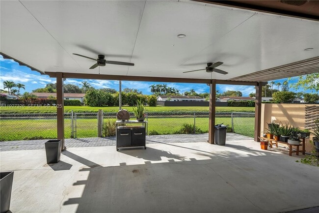 11974 SW 110th Street Cir S in Miami, FL - Building Photo - Building Photo