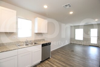14147 S Vera Cruz Rd in Arizona City, AZ - Building Photo - Building Photo