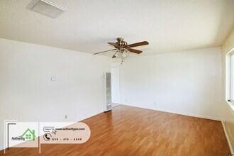 2121 Deimos Ct in Redding, CA - Building Photo - Building Photo