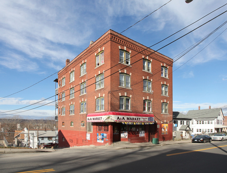 434 Baldwin St in Waterbury, CT - Building Photo