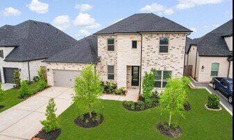 31307 Hastings Creek Ln in Fulshear, TX - Building Photo