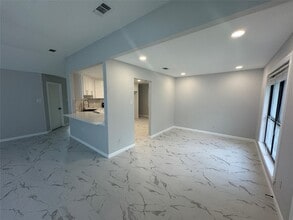 2218 S Ferrisburg Ct in Sugar Land, TX - Building Photo - Building Photo