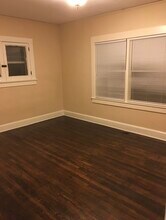 1430 S Center St, Unit Apt C in Terre Haute, IN - Building Photo - Building Photo