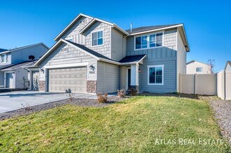 19563 Calais Ave in Caldwell, ID - Building Photo - Building Photo