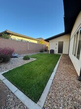 1603 E Dihedral Dr in Saint George, UT - Building Photo - Building Photo