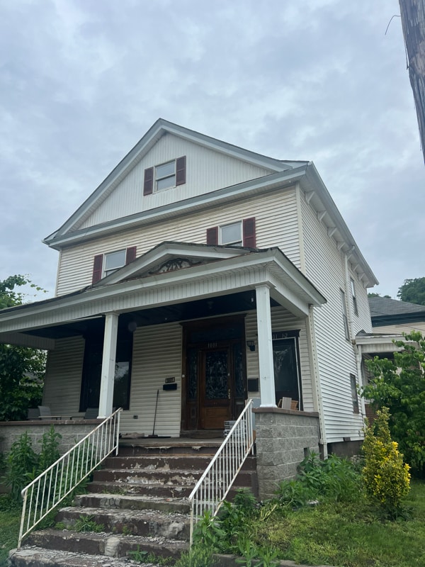property at 1001 Indiana St