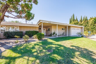 9549 Forbes Ave in Northridge, CA - Building Photo - Building Photo