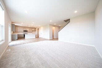 10445 Duval Rd in Woodbury, MN - Building Photo - Building Photo