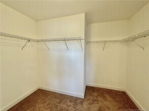 608 Stonebriar Ave in Raeford, NC - Building Photo - Building Photo