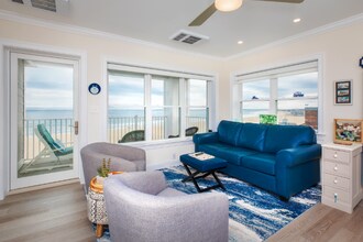315 Ocean Blvd in Hampton, NH - Building Photo - Building Photo