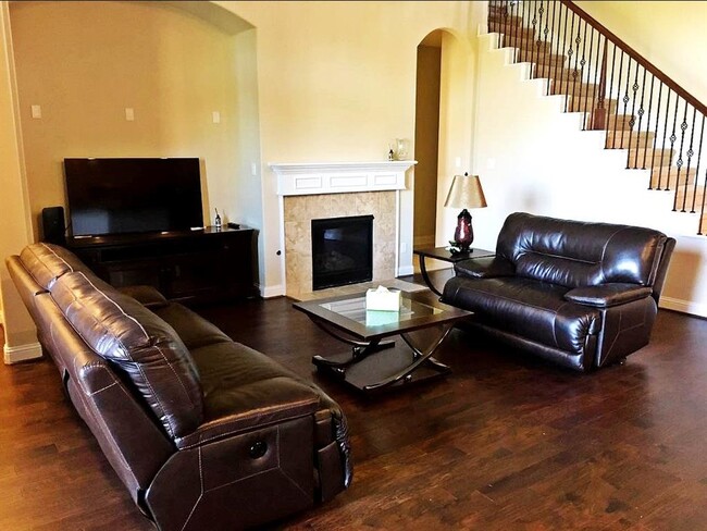 9615 Eden Ridge Ln in Pearland, TX - Building Photo - Building Photo