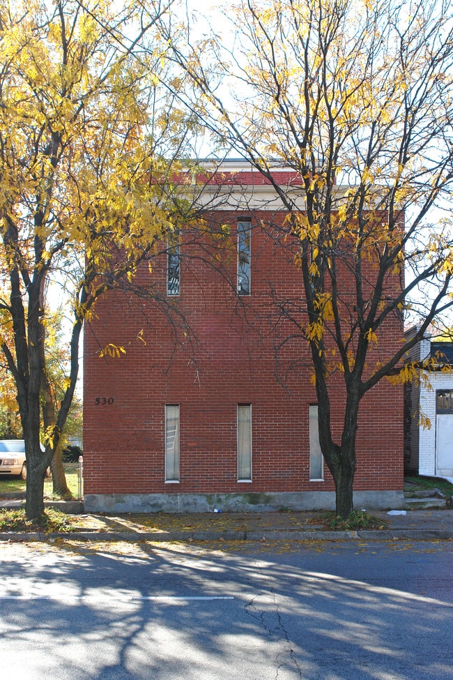 530 W Breckinridge St in Louisville, KY - Foto de edificio - Building Photo