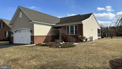 148 Woodhaven Dr in Gettysburg, PA - Building Photo - Building Photo