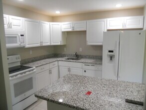 7 Rockford Rd in Wilmington, DE - Foto de edificio - Building Photo