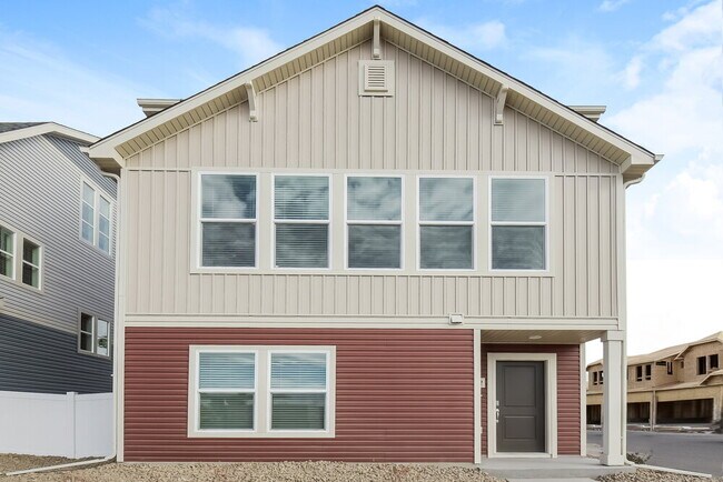 property at 4702 N Tower Ct