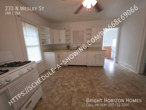 233 N Wesley St in Springfield, IL - Building Photo - Building Photo