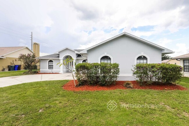 2203 Summer Raye Ct in St. Cloud, FL - Foto de edificio - Building Photo