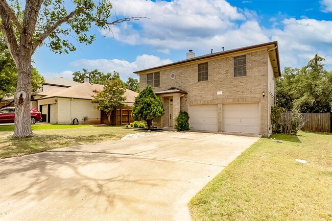 8116 Forest Heights Ln in Austin, TX - Building Photo - Building Photo