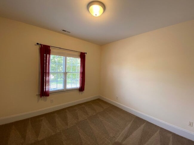 property at 131 Barclay Valley Dr