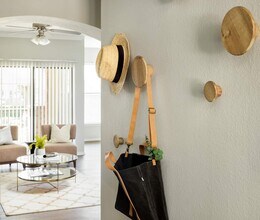 Eastbridge Apartments in Dallas, TX - Foto de edificio - Building Photo