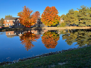 Hanna Village Apartments in Indianapolis, IN - Foto de edificio - Building Photo