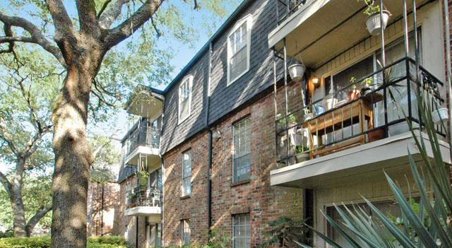 Magnolia Ridge Apartments in Metairie, LA - Foto de edificio - Building Photo