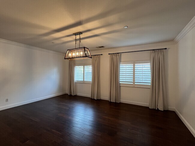 4515 Ann St in Bakersfield, CA - Building Photo - Building Photo