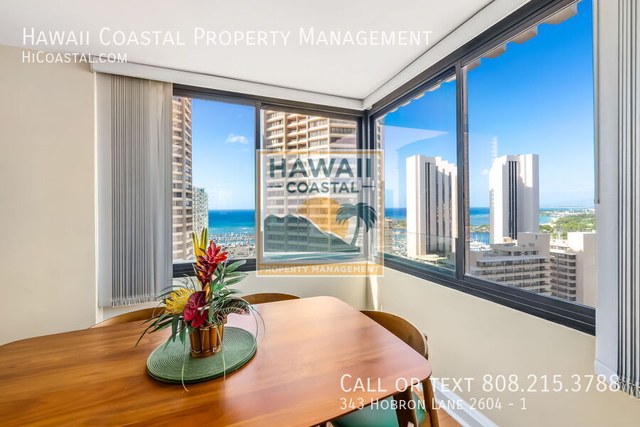 343 Hobron Ln in Honolulu, HI - Building Photo