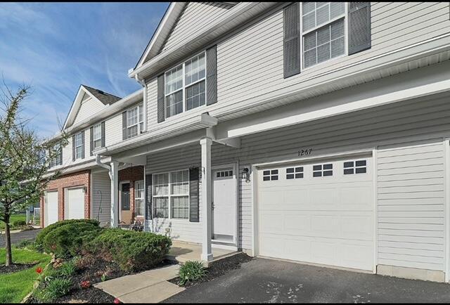 1267 Grove Dr in Gahanna, OH - Building Photo