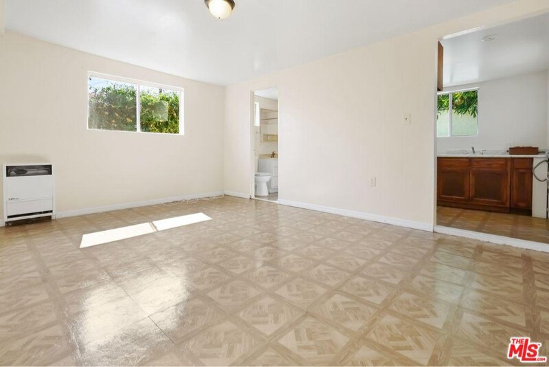 430 E 184th St in Carson, CA - Building Photo