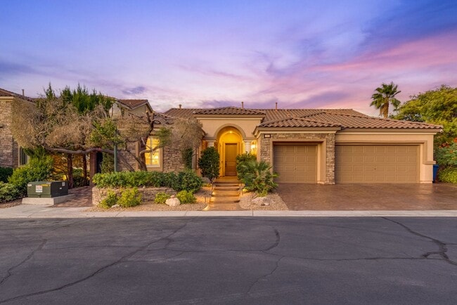 892 Timber Walk Dr