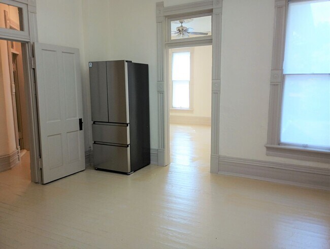 718 5th Ave SE, Unit Unit B in Decatur, AL - Building Photo - Building Photo