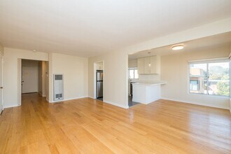 230 Orange in Oakland, CA - Building Photo - Building Photo