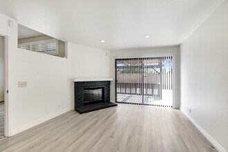 11161 Delaware St in Rancho Cucamonga, CA - Building Photo - Building Photo