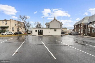 38 Bloomsbury Ave in Catonsville, MD - Building Photo - Building Photo