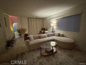 4630 Willis Ave, Unit 203 in Los Angeles, CA - Building Photo - Building Photo