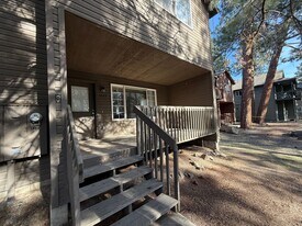 1225 NW Stannium Rd in Bend, OR - Building Photo